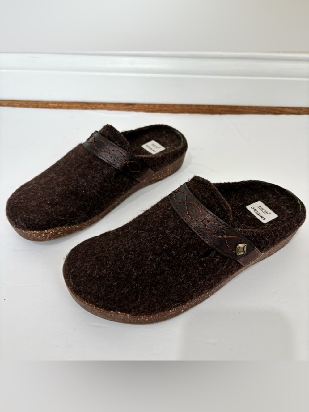 Earth Origins Aurora Janet Clogs 7.5 Brown Wool Felt Strap Slide Slip On Mules